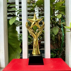 Cúp Kim Loại 26