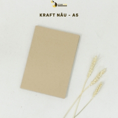 Giấy kraft nâu 2 mặt xấp 50 tờ