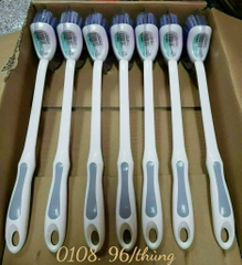 cọ vuông bé 0108