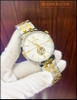 dong-ho-nam-bulova-demi-vang-gold-automatic-lo-tim-mat-trang-dep-gia-re-timesstore-vn