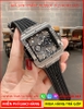 dong-ho-nam-hublot-f1-square-bang-mat-vuong-day-sillicone-den-timesstore-vn