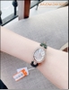 dong-ho-nu-davena-mat-oval-dinh-da-swarovski-day-da-xanh-la-dep-gia-re-timesstore-vn