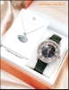 set-dong-ho-nu-davena-swarovski-day-da-xanh-day-chuyen-thien-nga-dep-gia-re-timesstore-vn