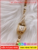 dong-ho-nu-guess-flawless-mat-vuong-lac-tay-vang-gold-timesstore-vn