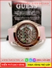 dong-ho-nu-guess-mat-tron-full-pha-le-rose-gold-day-cao-su-hong-thoi-trang-dep-timesstore-vn