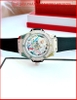 dong-ho-nu-hanboro-mat-tron-dinh-da-hoa-tiet-hoa-cuc-day-silicone-timesstore-vn
