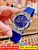 dong-ho-nu-hublot-f1-5-kim-swarovski-day-silicone-xanh-duong-timesstore-vn