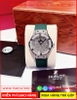 dong-ho-nu-hublot-f1-full-da-swarovski-day-silicone-xanh-timesstore-vn