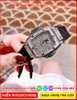 dong-ho-nu-hublot-f1-mat-vuong-full-da-swarovski-day-silicone-timesstore-vn