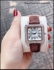 dong-ho-nu-royal-crown-6104m-brown-swarovski-mat-vuong-day-da-mau-nau-dep-gia-re-times-store-vn