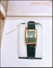 dong-ho-nu-versace-mat-chu-nhat-mat-xanh-day-da-xanh-la-vang-gold-thoi-trang-dep-gia-re-timesstore-vn