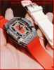 set-dong-ho-nu-hanboro-mat-khac-hoa-loi-do-vien-da-swarovski-silver-day-silicone-trang-dep-chinh-hang-timesstore-vnv