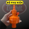 Máng uống nước cho gà thả vườn