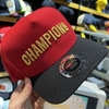 [CUSTOM] Nón thêu CHAMPIONS và Ngôi sao vàng bên nông truckercap vải đỏ mịn vành đen chất lượng cao fom sâu đầu