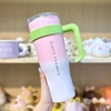 LY GIỮ NHIỆT CÓ QUAI CẦM 1L2 40OZ  TẶNG KÈM ỐNG HÚT VÀ STICKER B523
