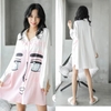 Đầm ngủ pijama kiểu dáng sơ mi hàng thiết kế chất vải lụa cao cấp - Váy ngủ sơ mi đẹp dài tay màu trắng in hình