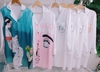 Đầm ngủ pijama kiểu dáng sơ mi hàng thiết kế chất vải lụa cao cấp - Váy ngủ sơ mi đẹp dài tay màu trắng in hình