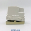 Công tắc đơn 2 chiều có dải phản quang cỡ S màu Sâm banh Simon H32-52