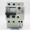 Cầu dao Aptomat RCCB chống giật 2 pha 3,5 tép 32A Simon SMB65L-32C32/2