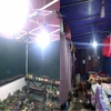 bong-den-led-sac-tich-dien-200w-co-moc-treo-khong-day-6