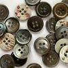 NÚT(CÚC) VỎ SÒ - SHELL BUTTONS