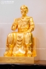 Tượng Đức Thánh Trần Triều Ngồi Bằng Đồng Đỏ Dát Vàng 9999 Cao 50cm