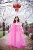 Hanbok nữ màu hồng cánh sen
