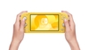 may-choi-game-cam-tay-nintendo-switch-lite-fifa-20