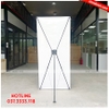 standee chữ x