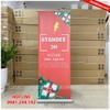 Standee cuốn nhôm tốt chân inox
