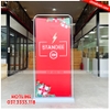 standee kiểu cửa