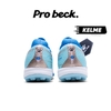 giay-bong-da-kelme-flash-6-0-4-tf-8621zx1406-trang-xanh