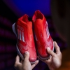 giay-bong-da-adidas-f50-elite-laceless-do-vach-trang-khong-day-tf