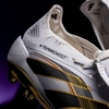giay-bong-da-tre-em-adidas-predator-25-tongue-teamgeist-trang-vang-vach-den-hq-f