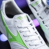 giay-bong-da-mizuno-morelia-sala-elite-tf-q1gb251237-trang-xanh-la