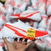 giay-bong-da-nike-mercurial-vapor-13-elite-trang-do-vach-trang-co-lung-tf