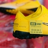 giay-bong-da-nike-mercurial-vapor-13-pro-cam-vang-vach-den-v2-tf