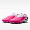giay-bong-da-nike-phantom-6-elite-fg-world-cup-2026-ih1778-900-hong-trang