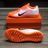 giay-bong-da-nike-mercurial-trang-cam-de-cam-tf