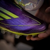 giay-bong-da-adidas-f50-elite-laceless-messi-fast-reborn-tim-xanh-chuoi-khong-da