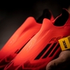 giay-bong-da-adidas-f50-laceless-elite-cam-do-khong-day-fg