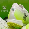 giay-bong-da-kelme-5-0-tf-9521zx1324-trang-xanh-la