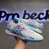 giay-bong-da-kelme-5-0-tf-9521zx1324-trang-xanh-bien