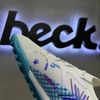 giay-bong-da-kelme-5-0-tf-9521zx1324-trang-xanh-bien