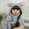 Búp Bê Tái Sinh Thân Gòn Ăn Ngón Tay Bé Gái Tóc Nâu 2 Chùm, Áo Len Keiumi 60 Cm 24 Inch Silicon Reborn Vinyl Doll PVN4355