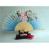 Quạt Xếp Vải Lụa Phong Cách Cổ Trang Trung Quốc  Cầm Tay 21 Cm Màu Săc Tươi Sáng Giao Ngẫu Nhiên PVN5916