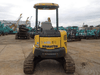 may-xuc-dao-cu-komatsu-PC35MR-3