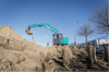 may-xuc-dao-mini-kobelco-sk140srlc-5