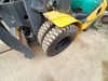 xe-nang-2.5-tan-cu-komatsu-gat-gu-lop-kep-thap-4m
