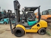 xe-nang-2.5-tan-cu-komatsu-gat-gu-lop-kep-thap-4m